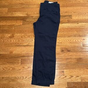 Gap Mid Rise Downtown Khaki SZ 8 ankle length